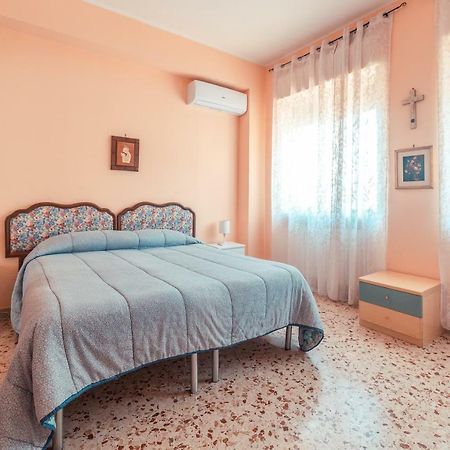Theokles Apartment タオルミーナ エクステリア 写真